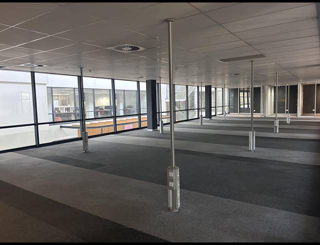 600M² OFFICE TO LET IN MENLYN